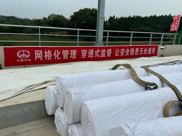 中铁七局打记者事件:舆论监督权益的碰撞与反思 中铁七局打记者事件:舆论监督权益的碰撞与反思